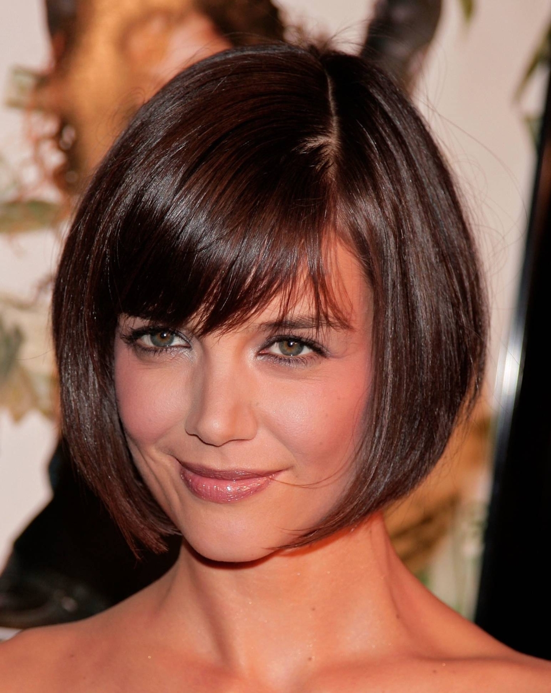 Short Hairstyles With Bangs 1 