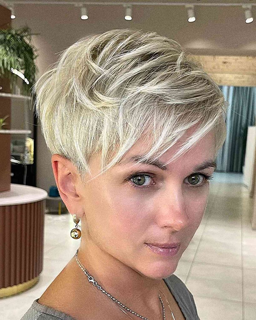 12 Flattering Short Haircuts For Thick Hair You Can T Miss In 2024   Flattering Short Haircuts For Thick Hair 6 819x1024 